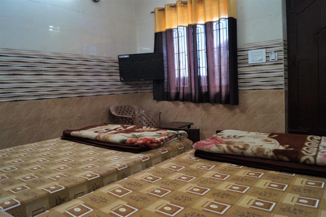 Wins Rooms Vālpārai 외부 사진