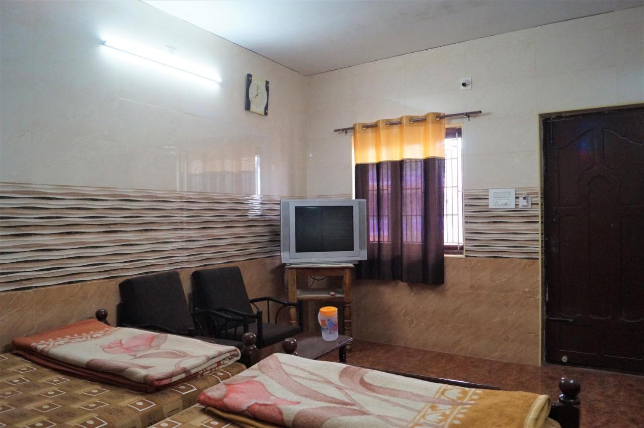 Wins Rooms Vālpārai 외부 사진